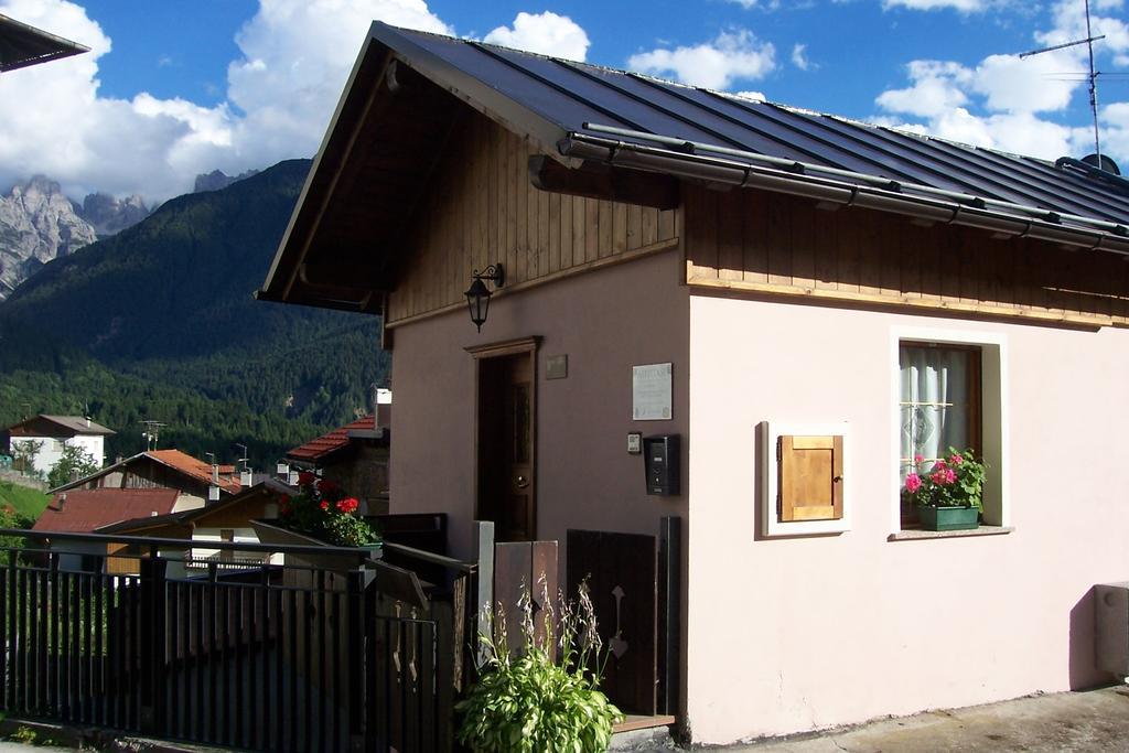 Apartamento Fabbricato Indipendente Centro Lozzo Cadore Exterior foto