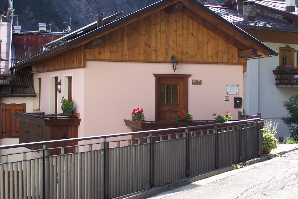 Apartamento Fabbricato Indipendente Centro Lozzo Cadore Exterior foto